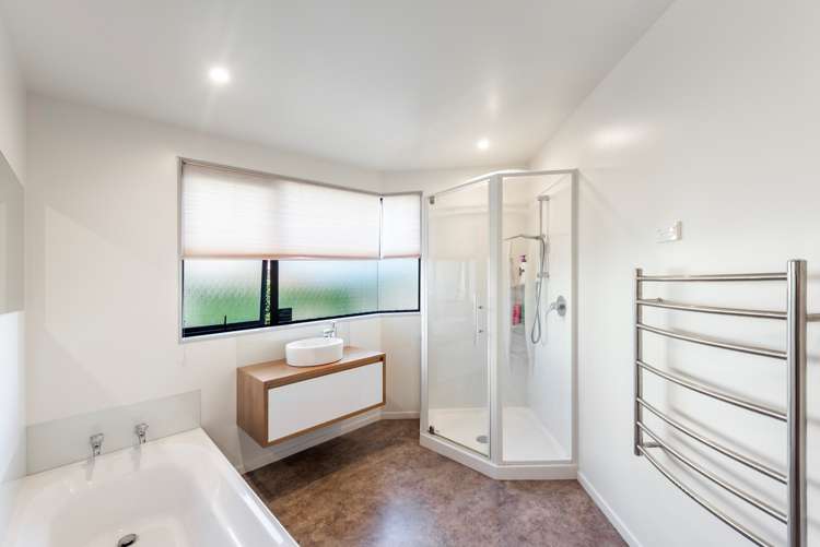 4 Monopoli Way The Wood_6