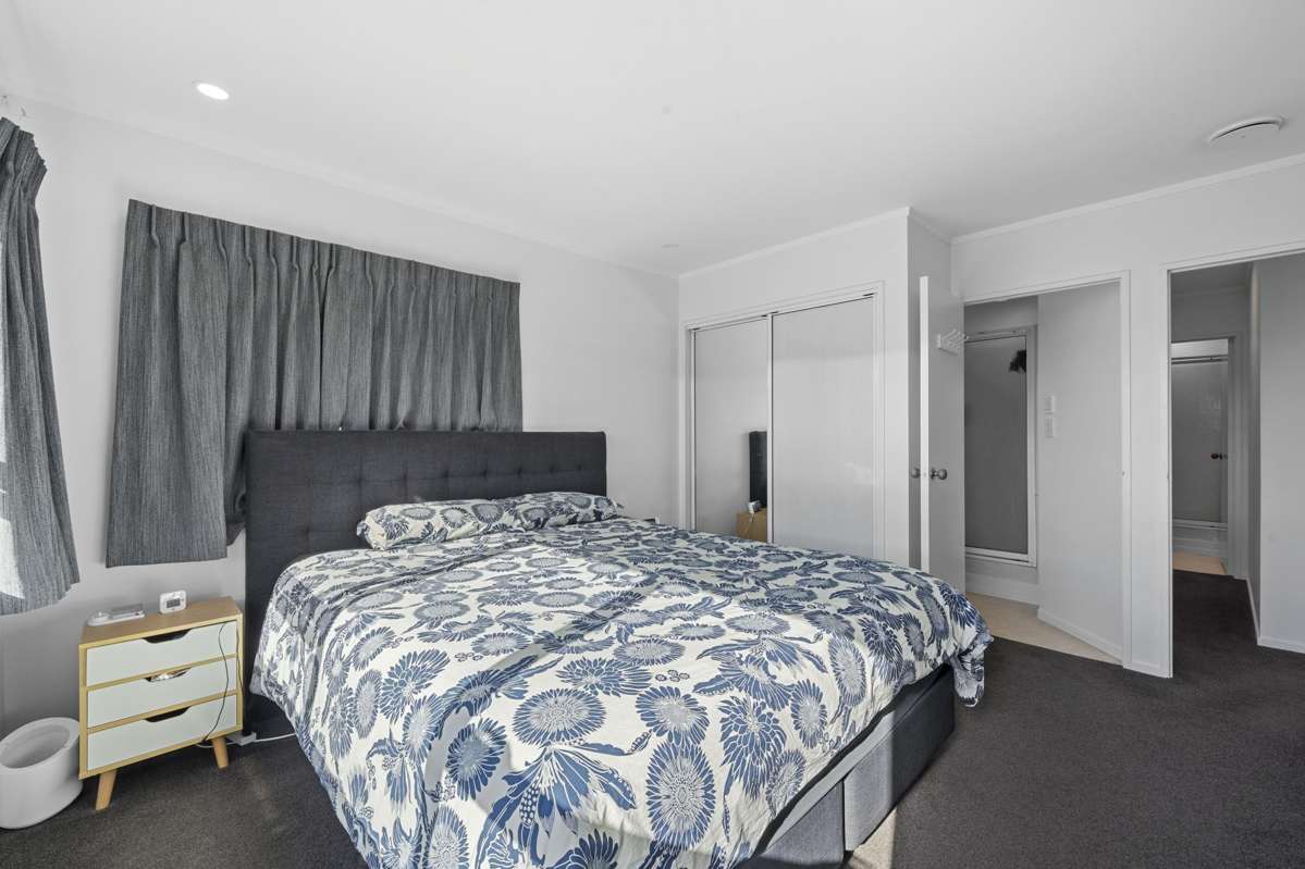 2/10 Hamilton Road_1