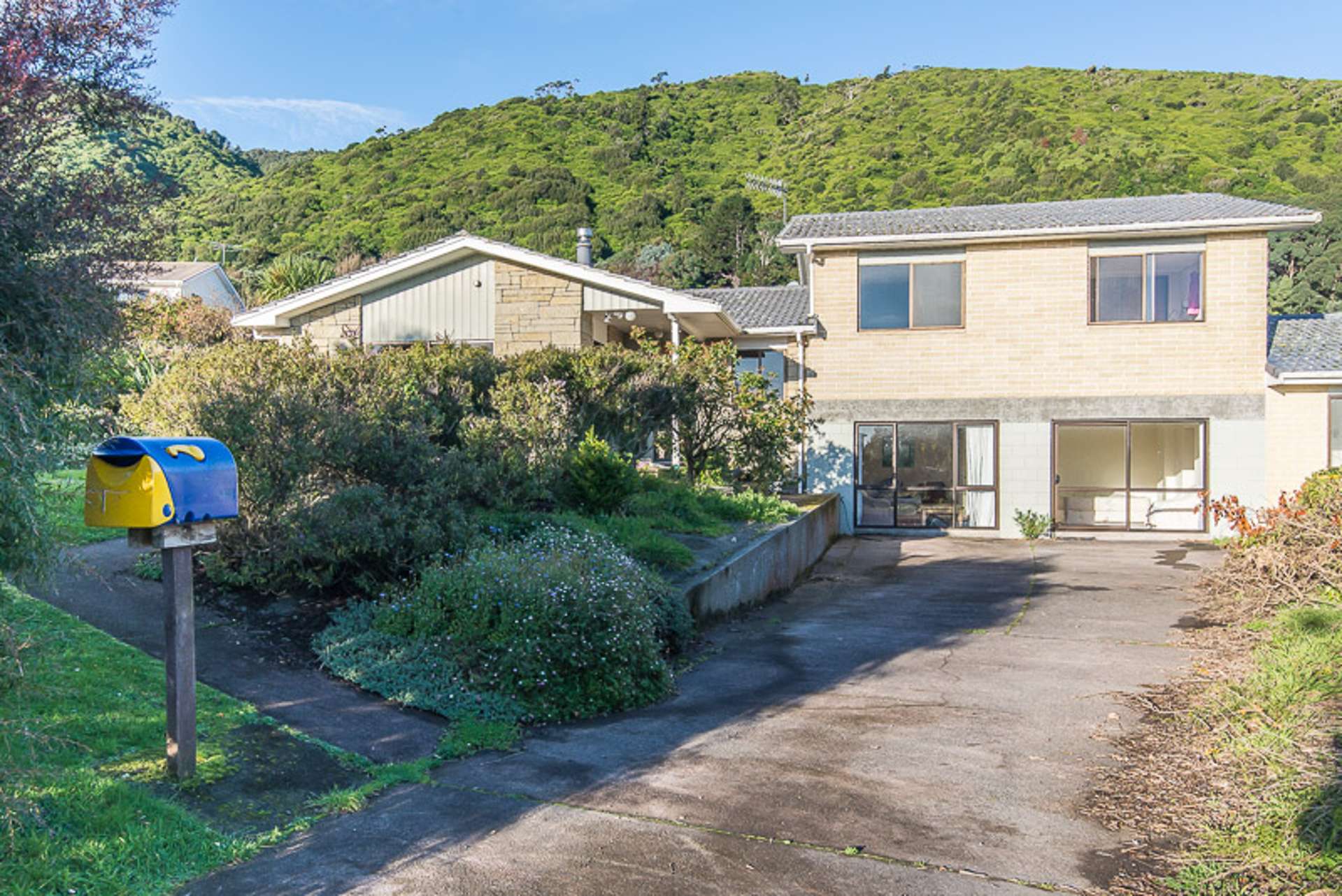 11 Te Maku Grove Waikanae Kapiti Coast Houses for Sale One Roof