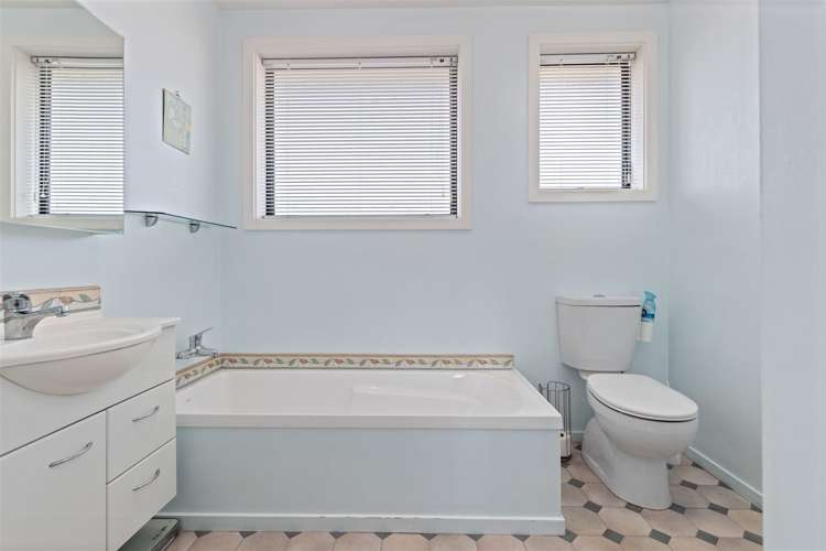 11 Greta Place Hoon Hay_12