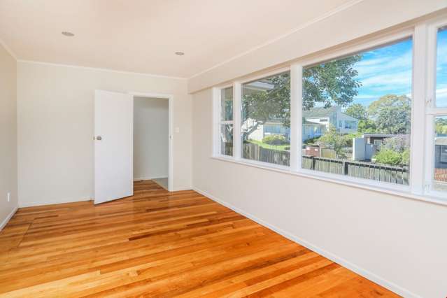 8a Commodore Drive Lynfield_3