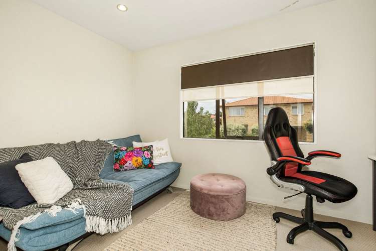 21 Janway Avenue Flat Bush_10