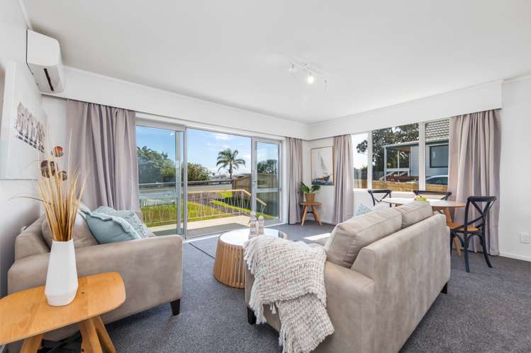 1/941 Whangaparaoa Road Manly_9