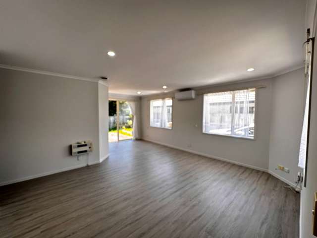 402F Onehunga Mall Onehunga_1