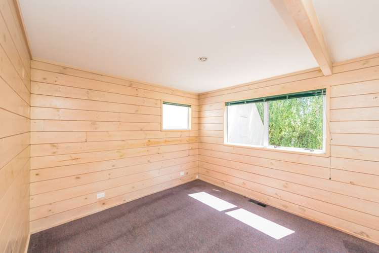 6 Montgomery Road Otamatea_9