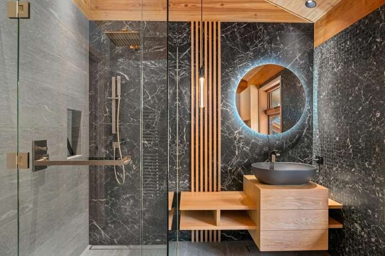 8 Foxglove Heights Wanaka_22