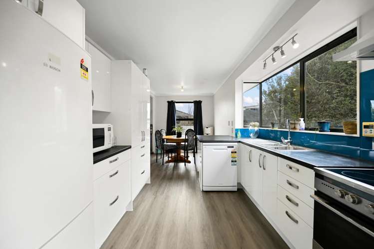 10 Melanie Court Dinsdale_3