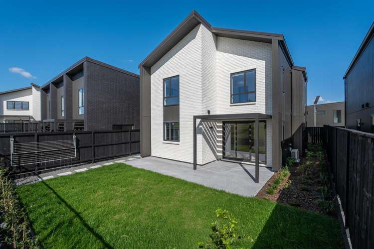 3 Puhata Way Saint Johns_1