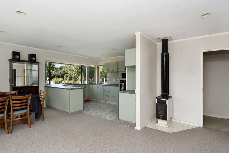 21 Malthouse Crescent Brightwater_13