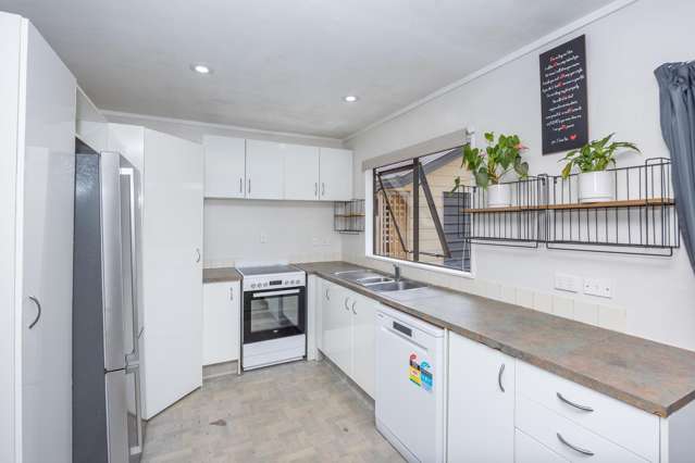 37 Mardon Road Enderley_1