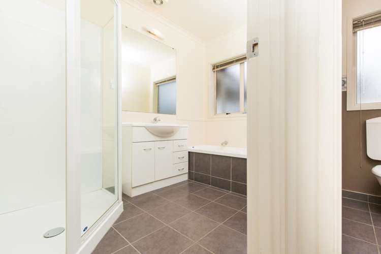 40 Ploughmans Avenue Pukekohe_9