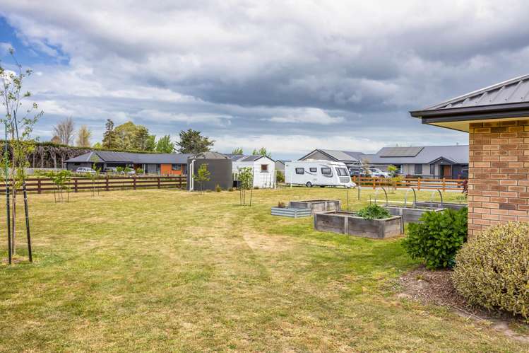 1B Riverdale Place Amberley_21