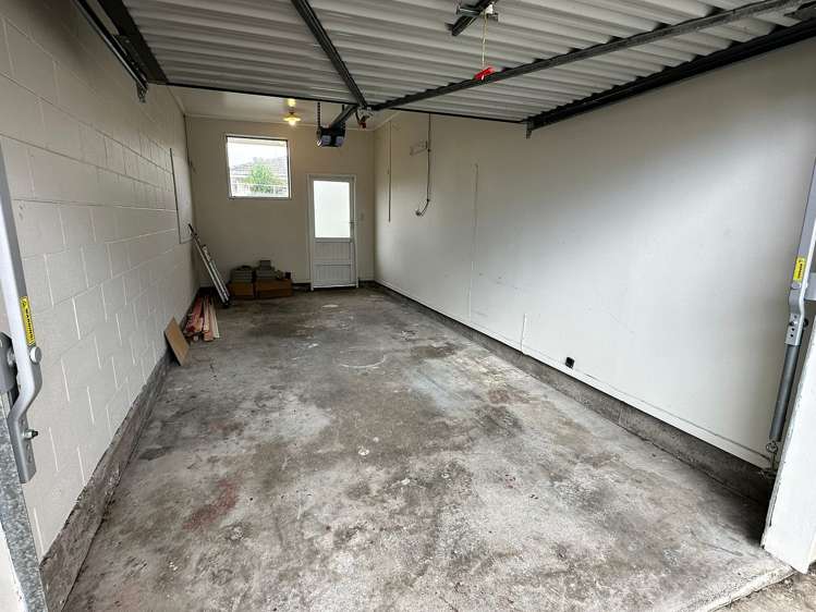 2/80 Charles Street Waltham_8