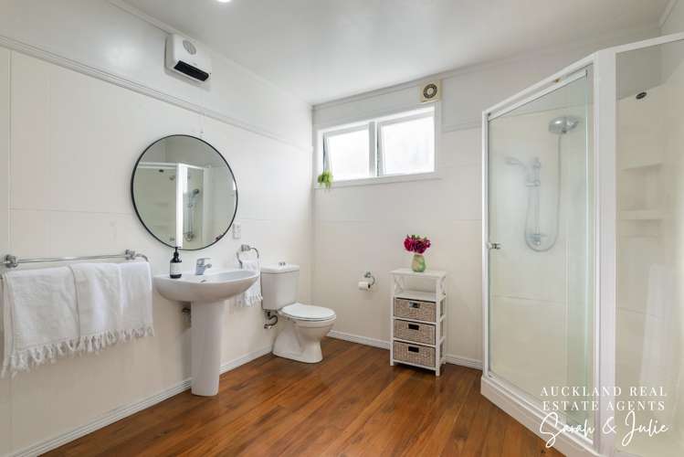 51 Belfast Street Hillsborough_27