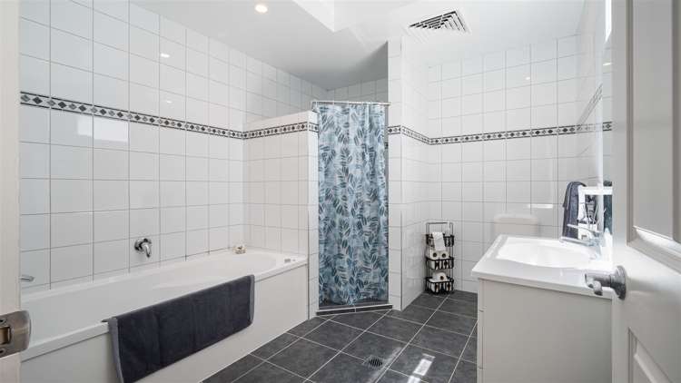 23 Primrose Hill Lane Casebrook_16