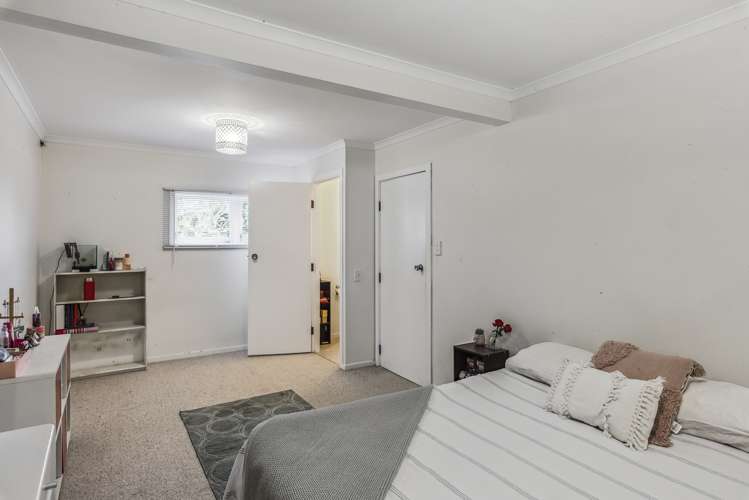 51 Kakariki Grove Waikanae_17