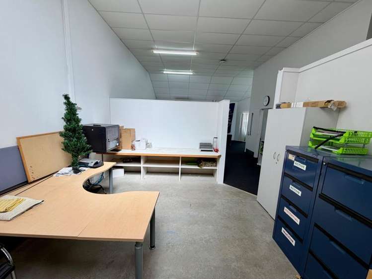 70 Ford Road Onekawa_8