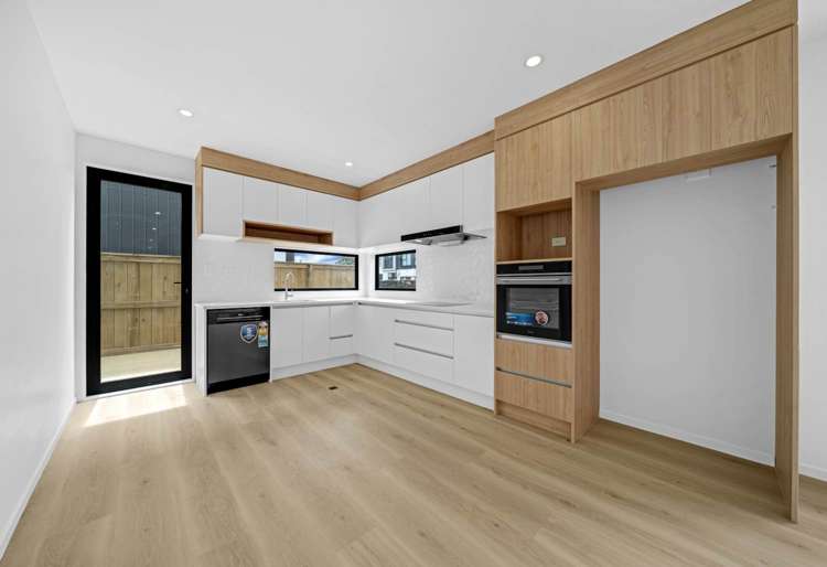 17A Henwood Road Mangere East_6