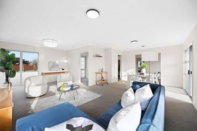 Modern, Move-In Ready- Near Hospital!