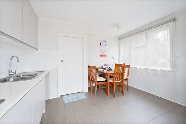 1/61 Greenslade Crescent Northcote_2