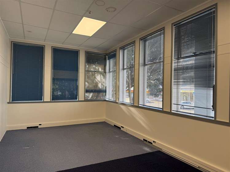 Ground Floor, 6 Hagley Street Porirua_3