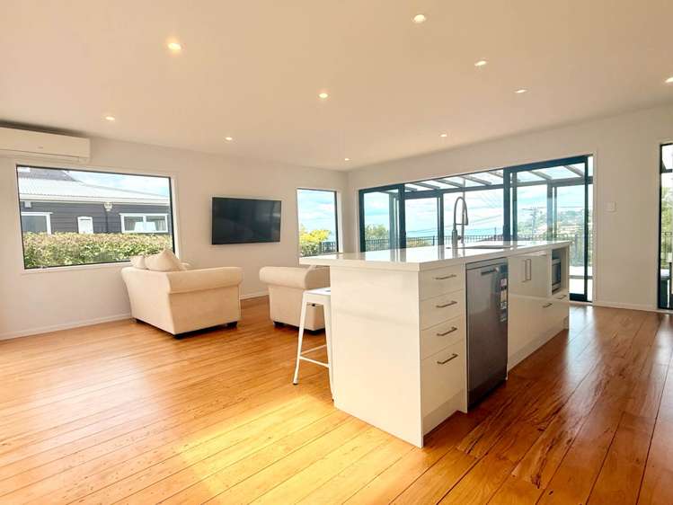 40A Hyde Road Rothesay Bay_10