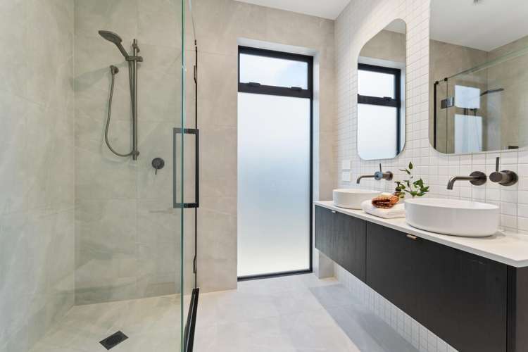 15 Smithson Street Milldale_8