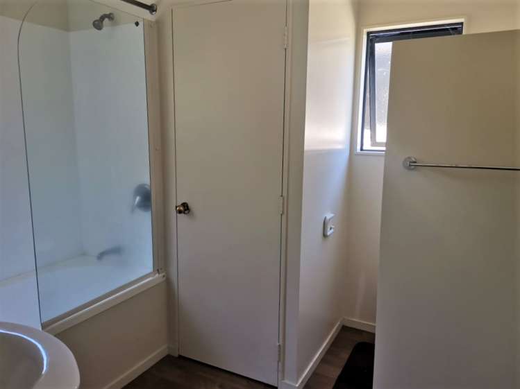 34 Manaia View Road One Tree Point_9