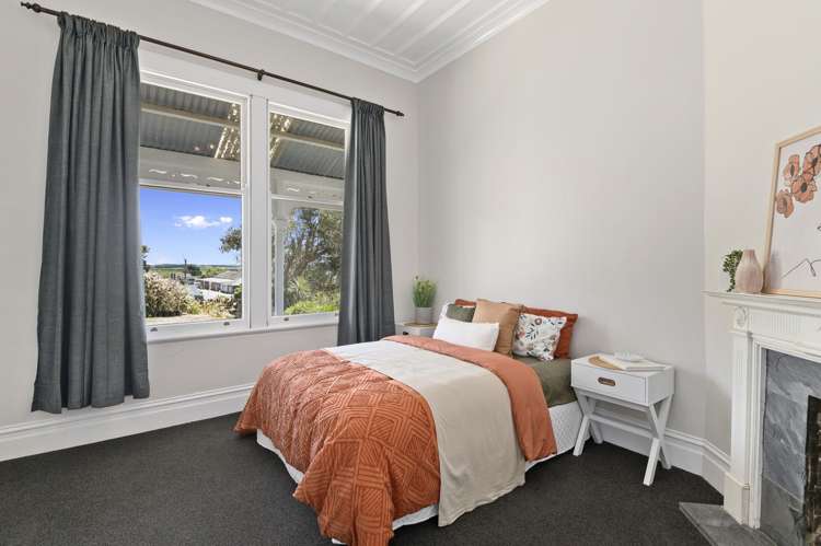 10 Howe Street Foxton_13