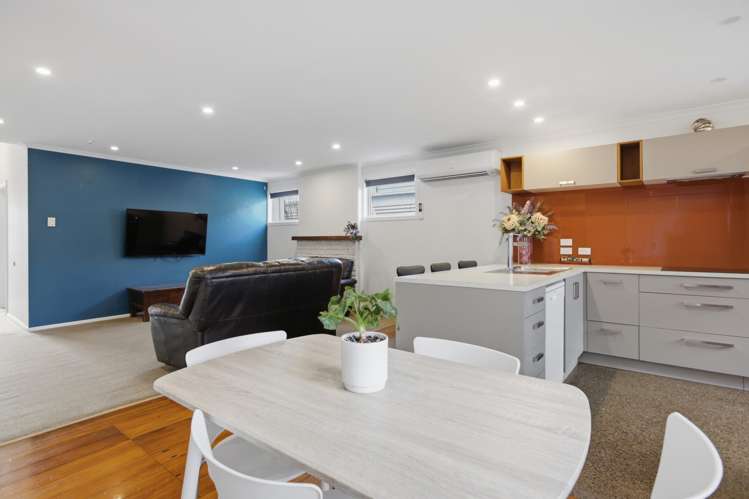 35 Hine Street New Plymouth Central_9