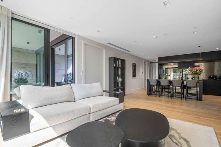 G02/1 St Stephens Avenue 1761_5