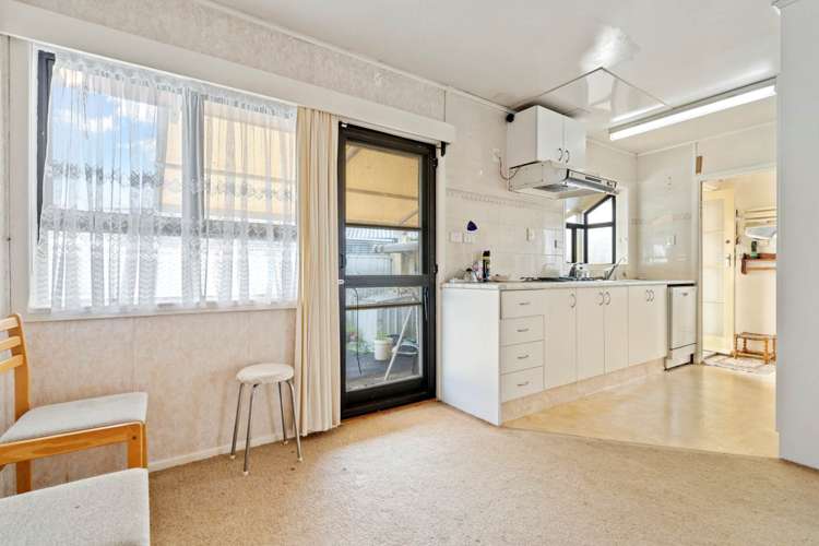 10 Beaufield Lane Te Atatu Peninsula_9