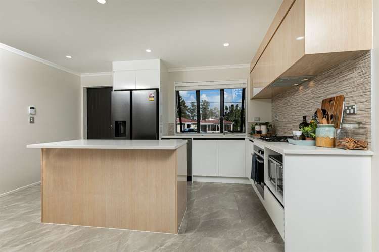 9a Kingdale Road Henderson_12