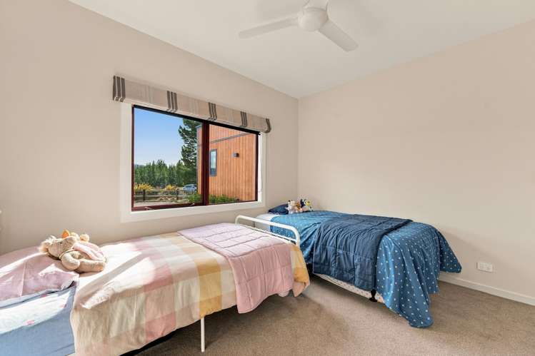 94 Hillview Road Alexandra_12