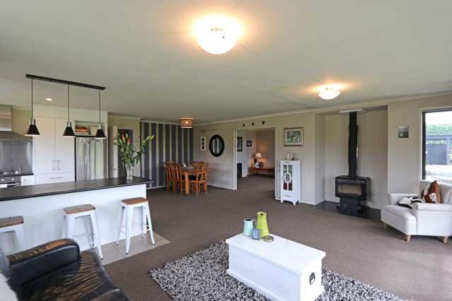 63 Aicken Road Otatara_1