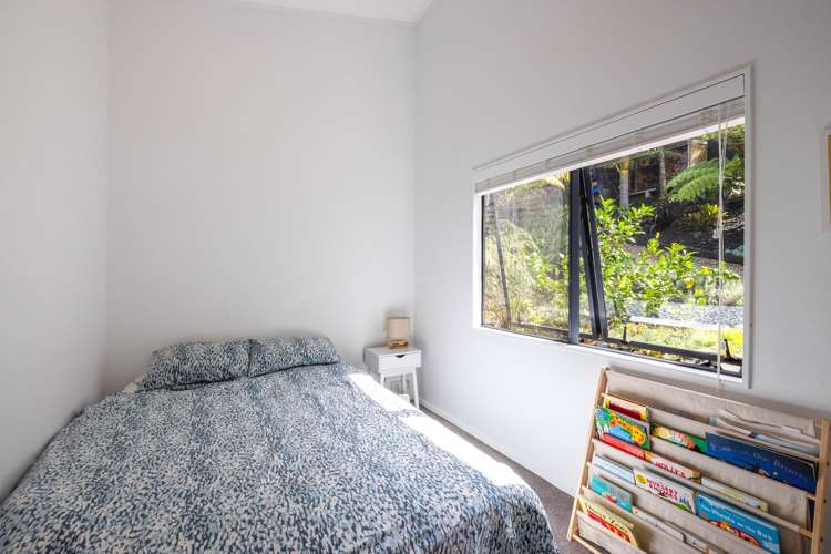 72 Waiheke Road Waiheke Island_16