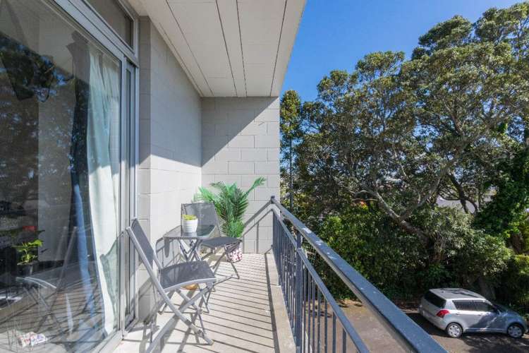 9/16 Belmont Terrace Remuera_11