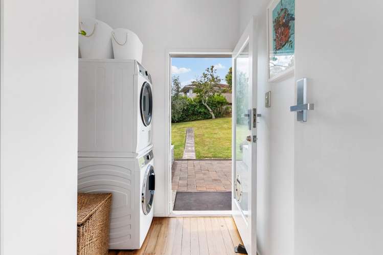 23 Blakeborough Drive Forrest Hill_16