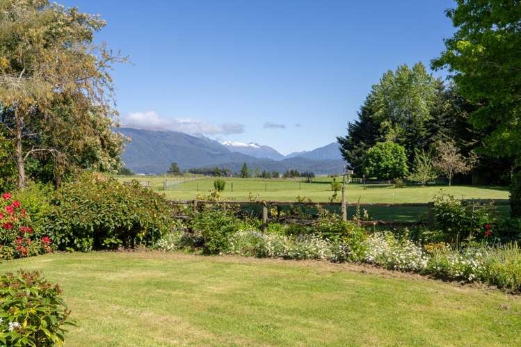 153 Te Anau Milford Highway Te Anau_19