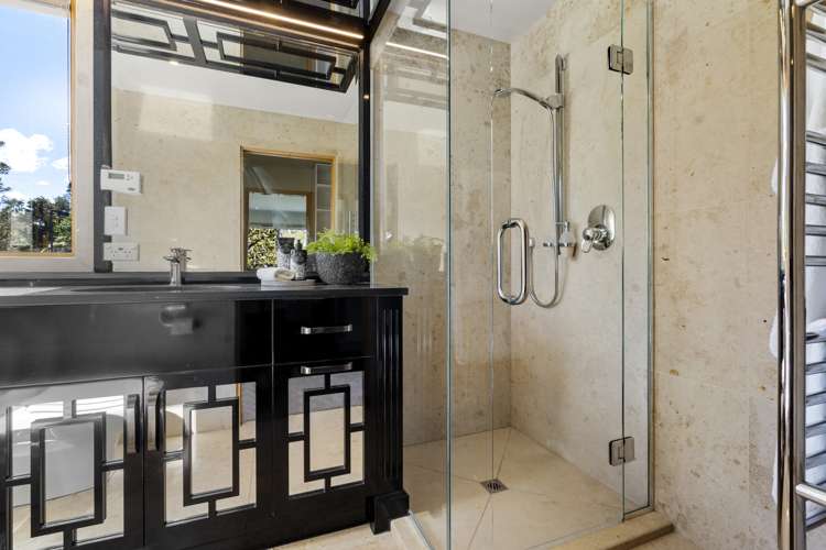 104 Kauri Point Road Laingholm_11