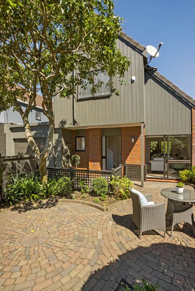 3 Balmer Lane Mount Eden_25