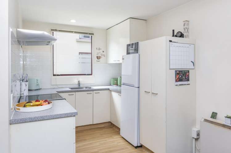 8/16 Derby Street St Albans_5