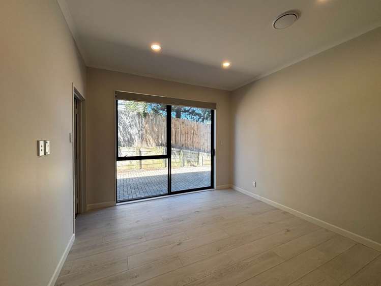 144 Cascades Road Pakuranga Heights_2