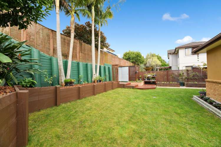 205 Kyle Road Greenhithe_21