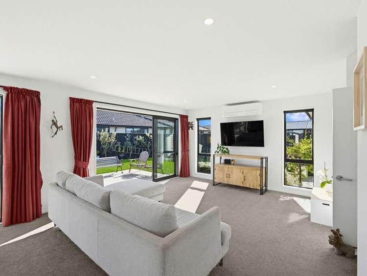 23 Whitehorn Drive Lincoln_6