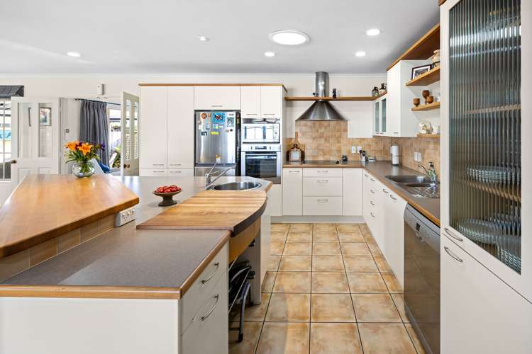 4 Guildford Place Rototuna North_5