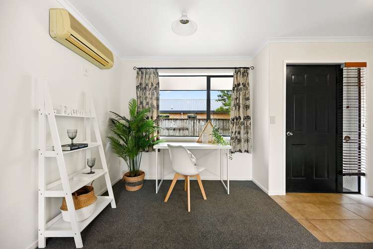 3 Blairgowrie Place Rototuna North_12