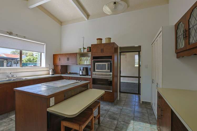 4/34 Busby Hill Havelock North_11