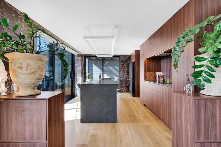 12A Baring Terrace Strandon_9