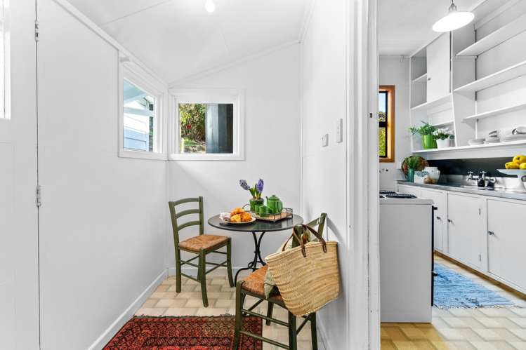 28 Harrington Street Lawrence_31